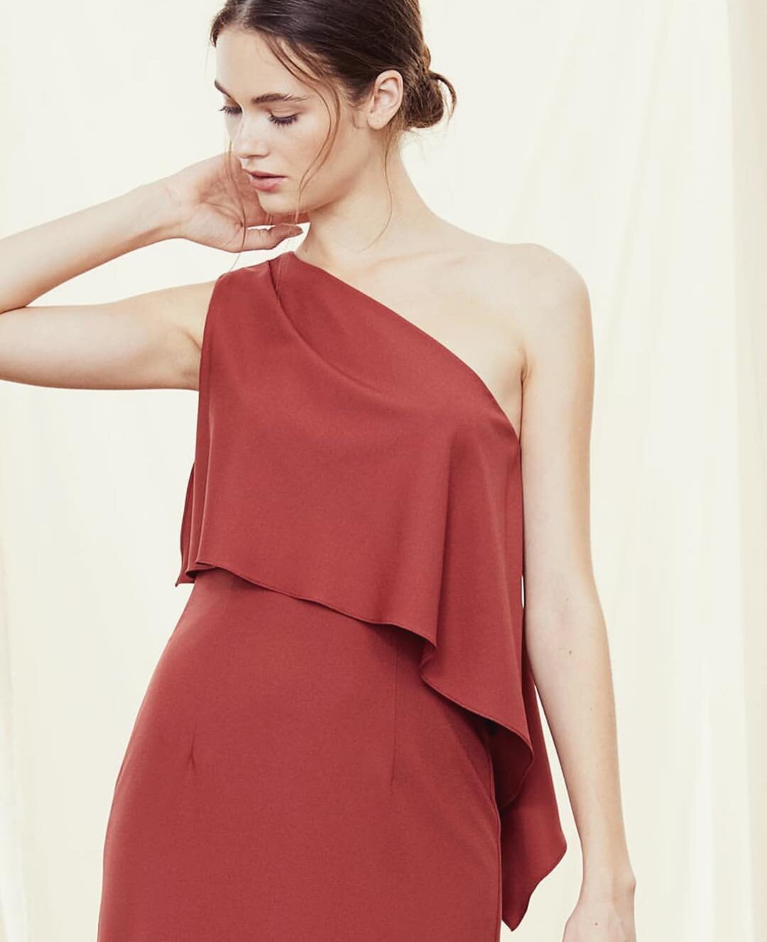 Autumn vibes 🍂  with this stunning one shoulder Amsale bridesmaids dress - shown in &quot;Cayenne&quot;. #bridesmaiddress #newstyles #newcolours #oneshoulder #bridalparty #instore