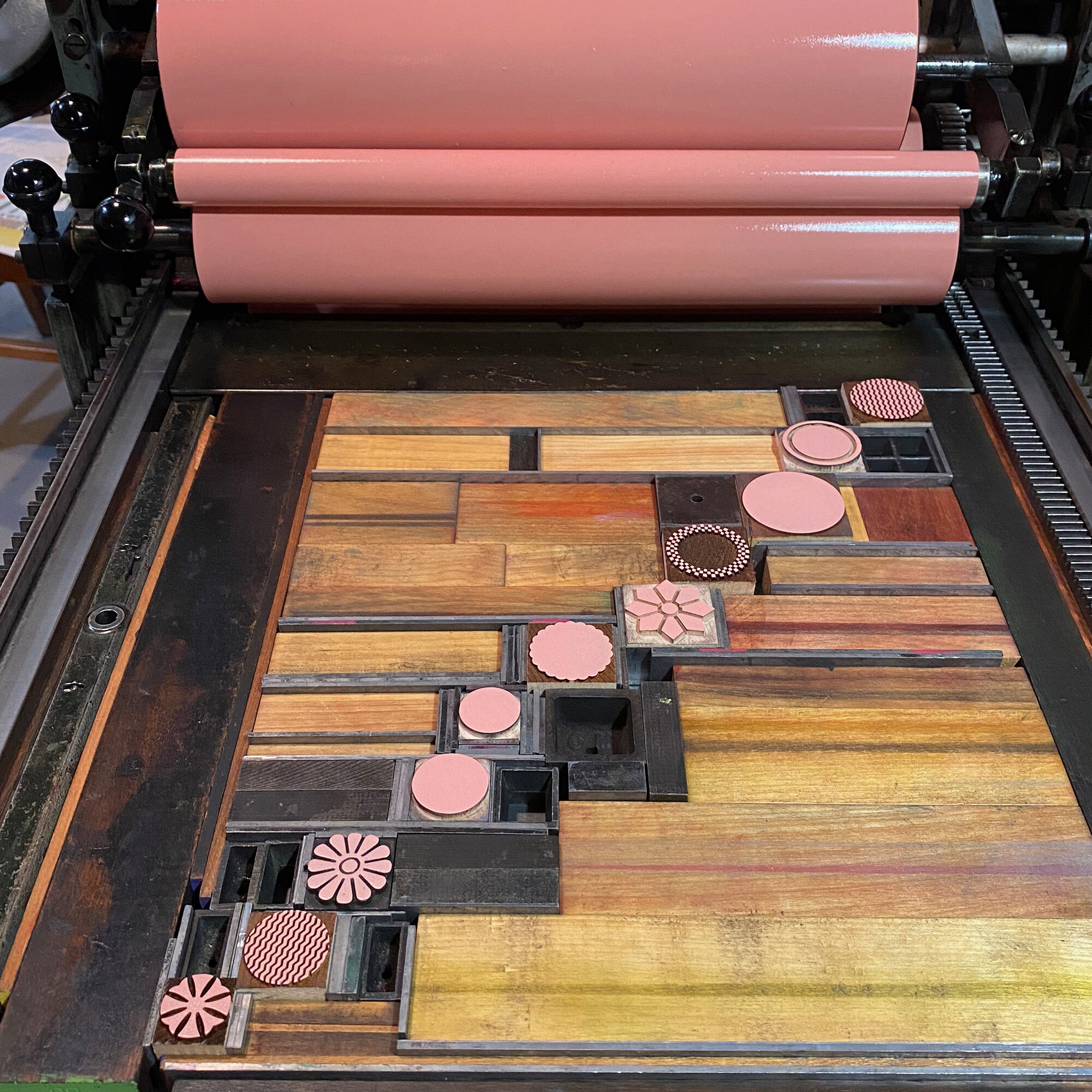 pinkonpress.jpg