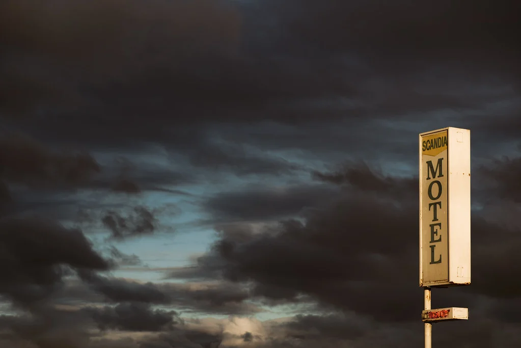 Neon Vacancy
