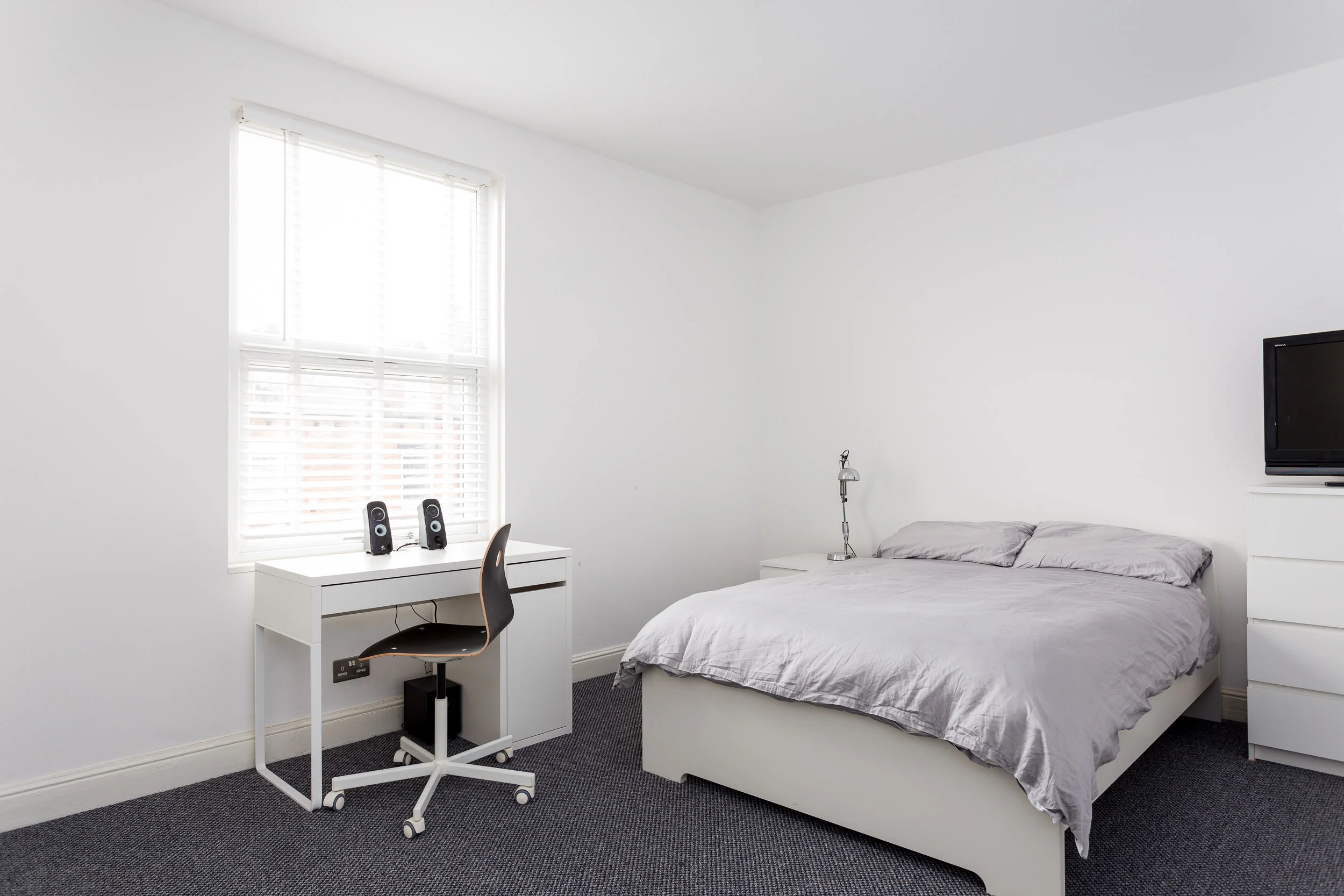 grimthorpe property photography leeds west yorkshire bedroom 1.jpg