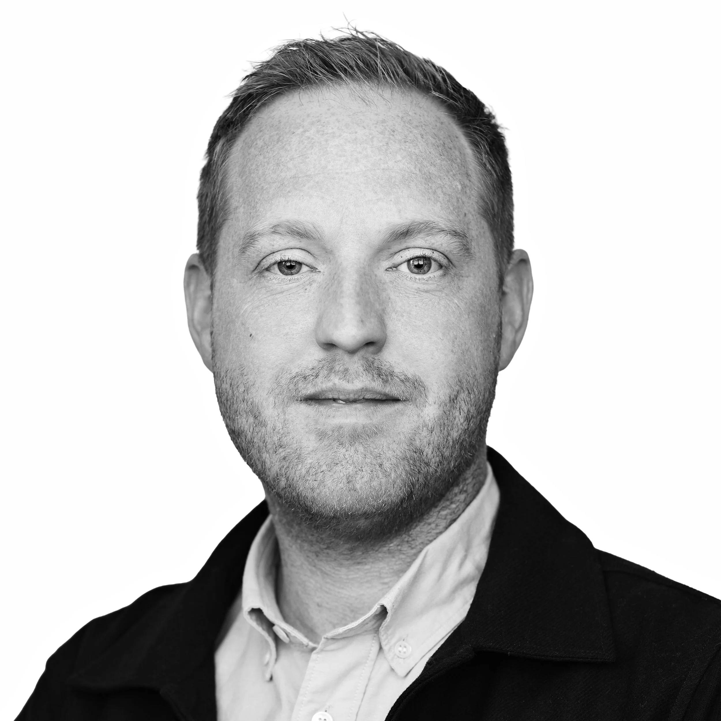  Nikolaj Florang Olsen  Skolebestyrer   nfo@krebs-skole.dk  