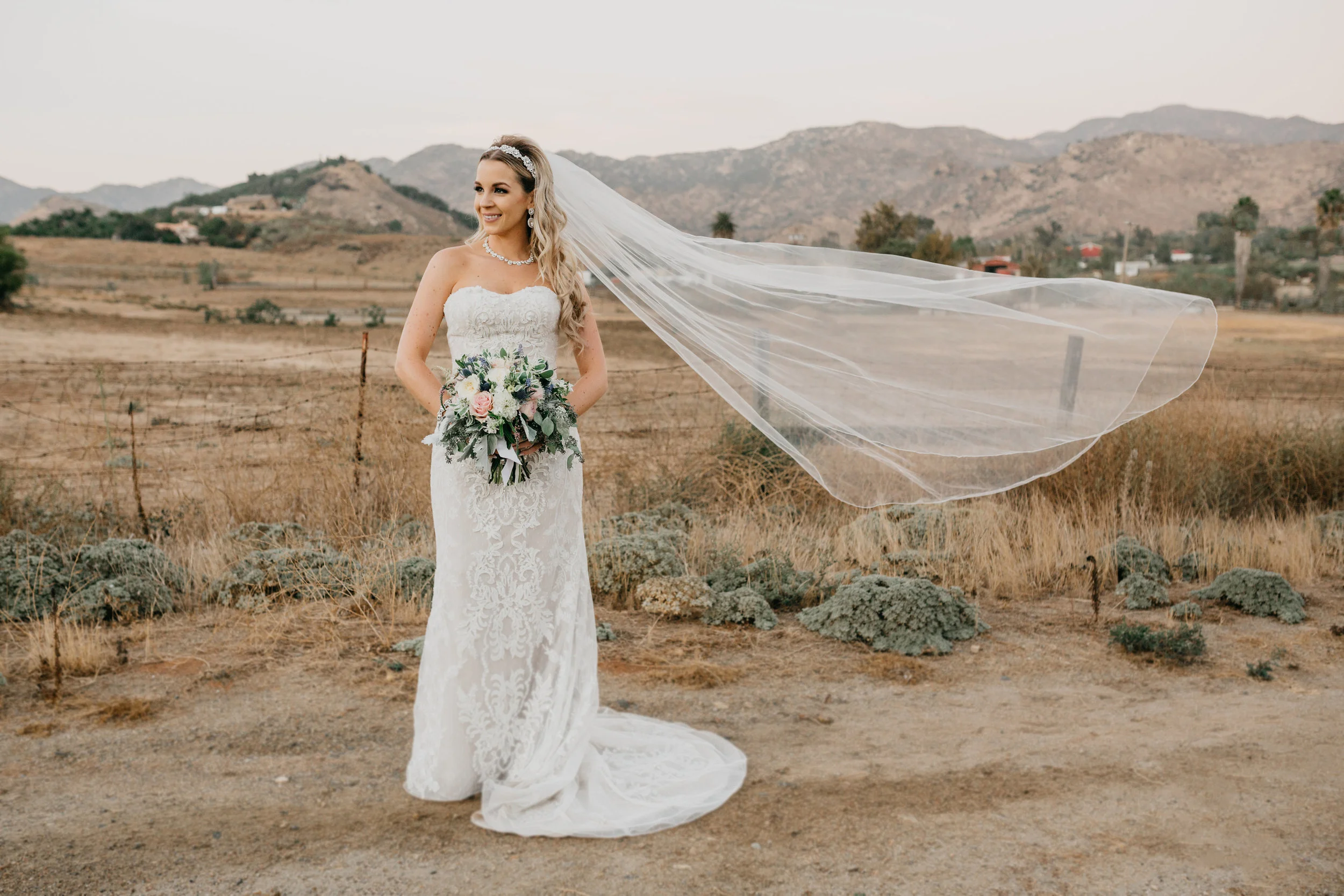 DianaLakePhoto-L+M-San-Diego-Wedding-Mr&Mrs135.jpg