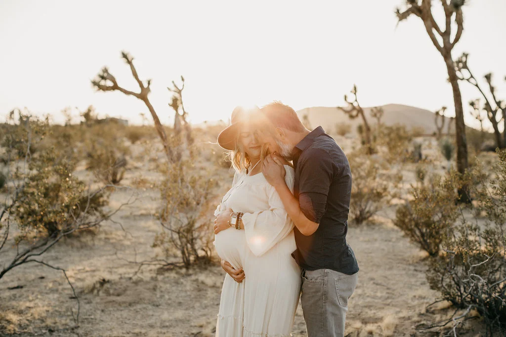 Joshua-Tree-Maternity-A+W_189.jpg