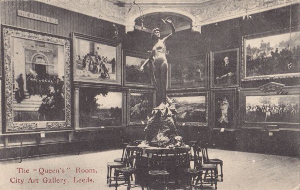 Queen's Gallery 1900.jpg