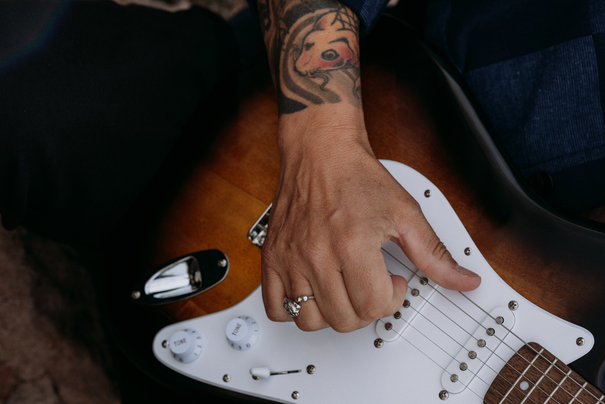 guitar.jpg