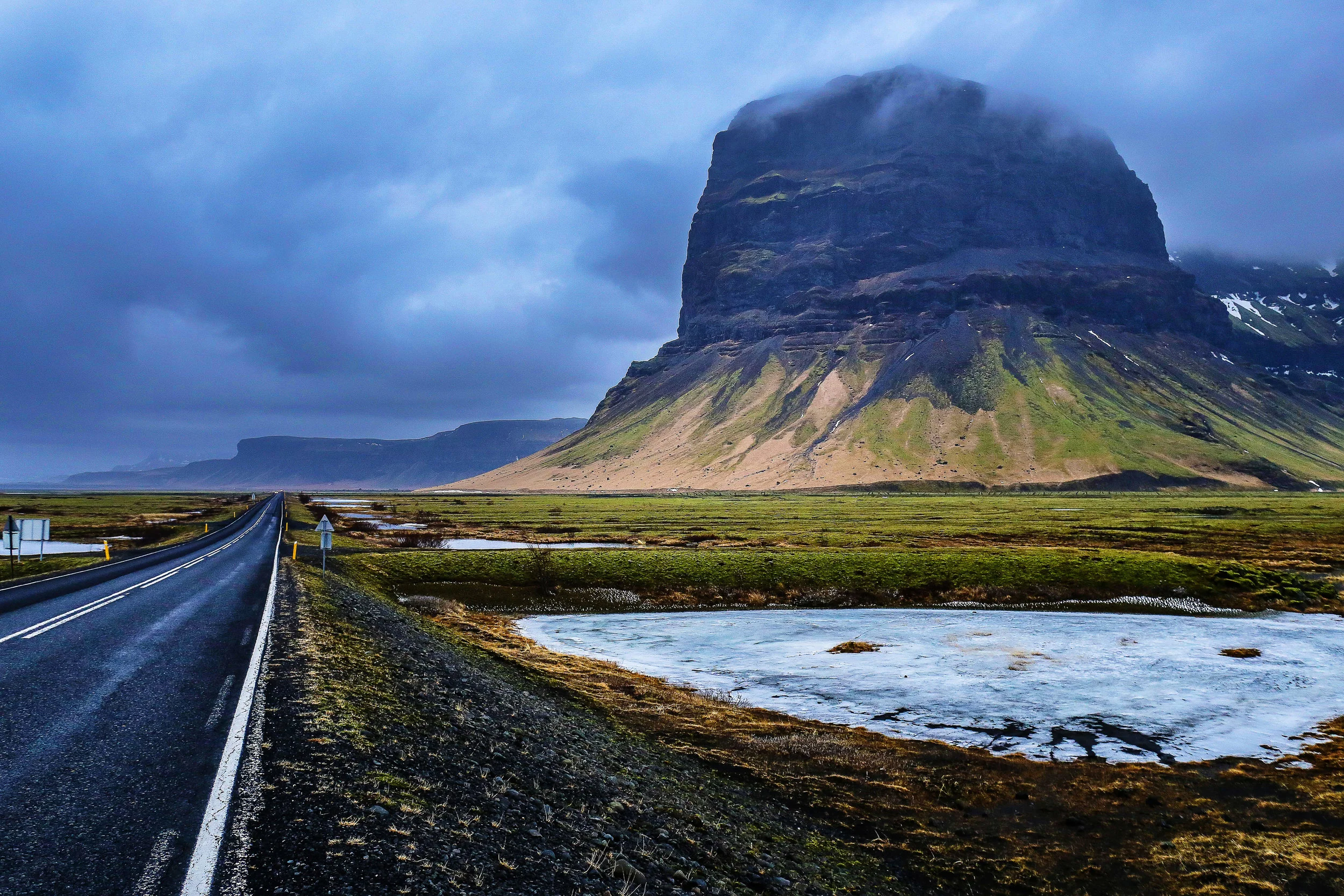 Lómagnúpur, Iceland