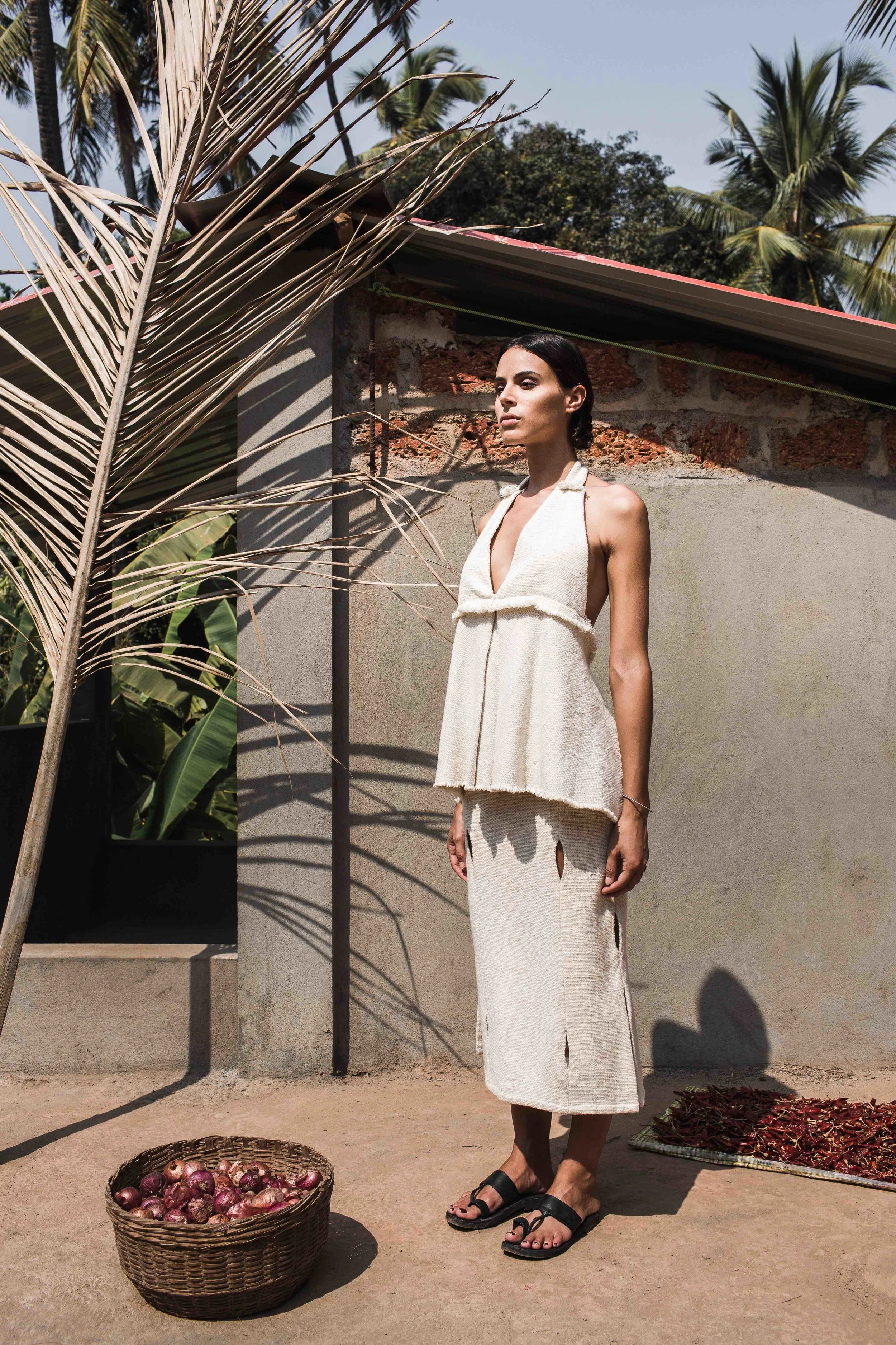 handwoven-textured-cotton-backless-halter-top-1