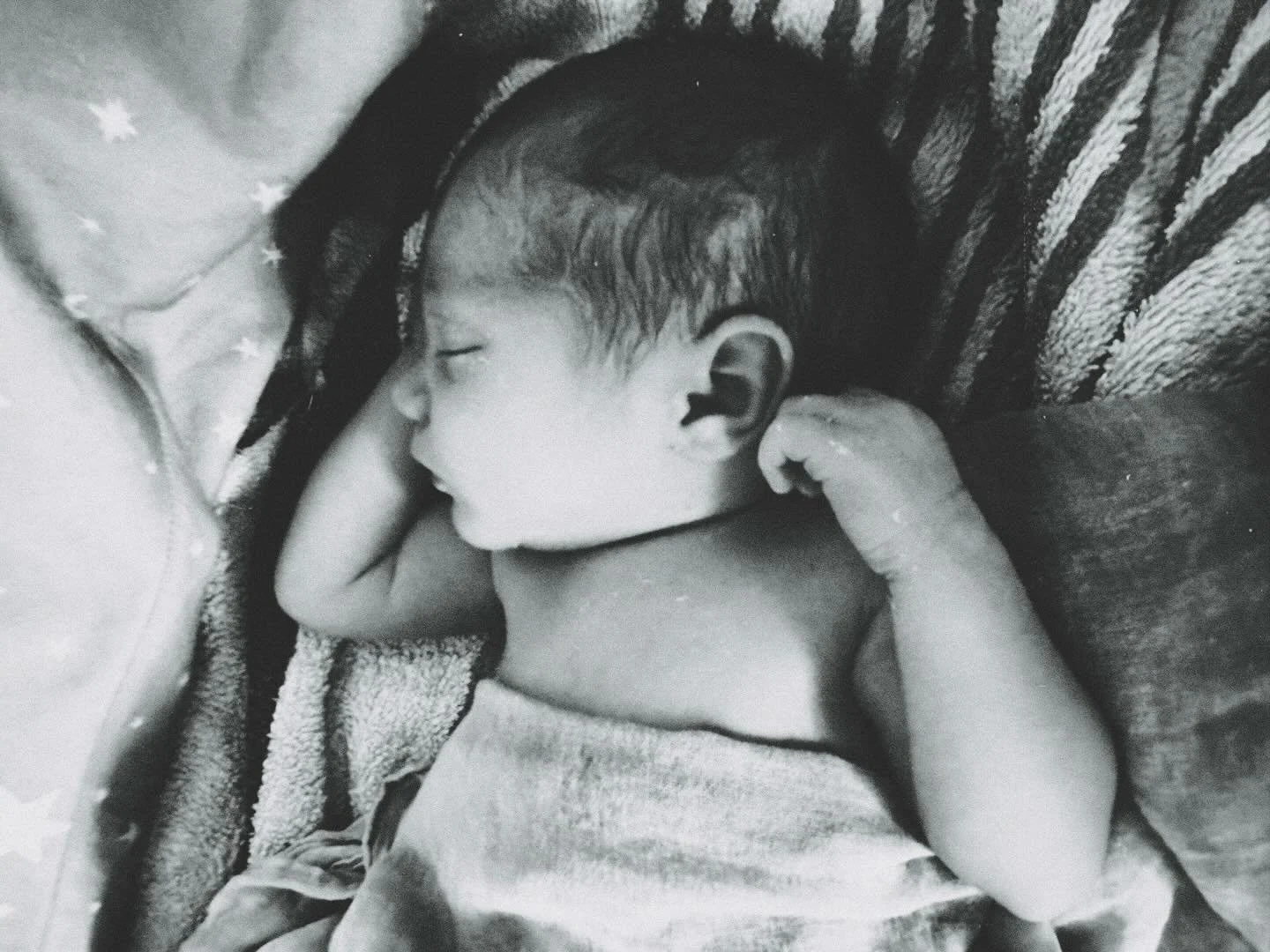 Ira Dou-Jyu
. 
he is
the watchful wind
kindling for peace
guided by the rain
connected to his ancestors
. 
A moon cycle after your birth, we gave you your name at sunrise. After a month of koa calling you - Pesto Finn - it was hard to let go of. Pest