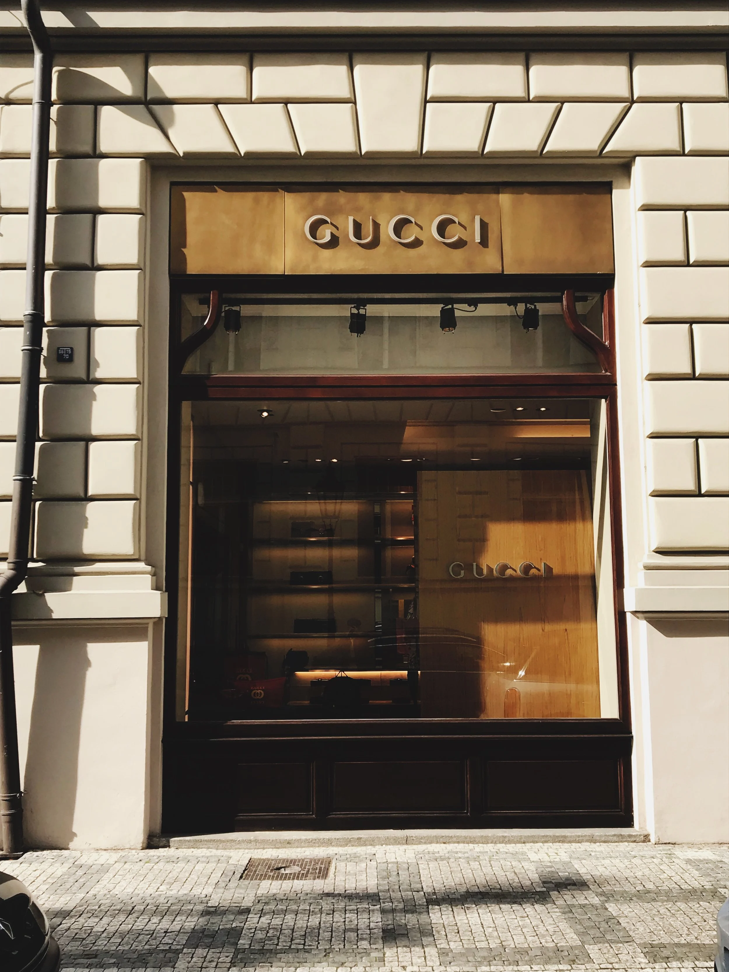 guccijewishquarterprague.jpg