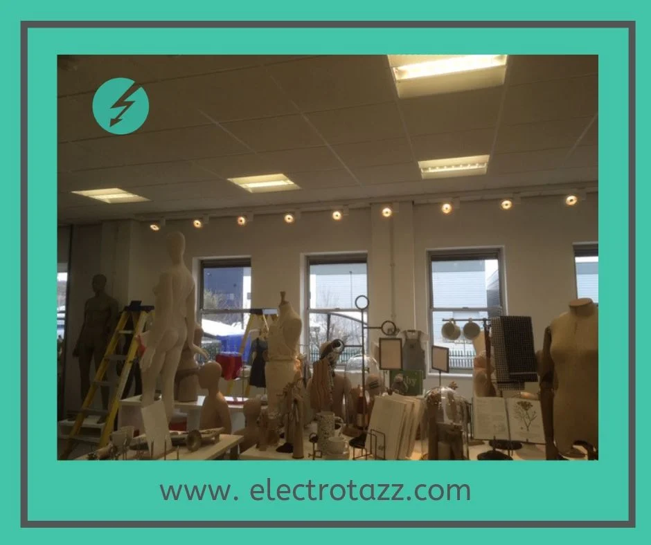 Track lights in Showroom photo 14.jpg