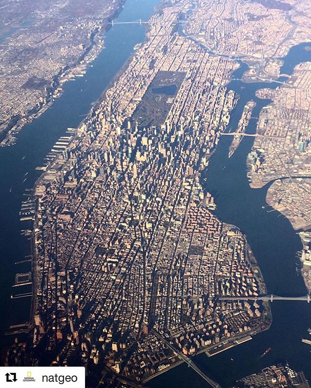 #Repost @natgeo ・・・
Phone photo by @gabrielegalimbertiphoto - Flying above Manhattan on the way to Washington DC for few days of meetings at NatGeo headquarter #manhattan #phonephotography #fly #flying #nyc #newyork #newyorkcity