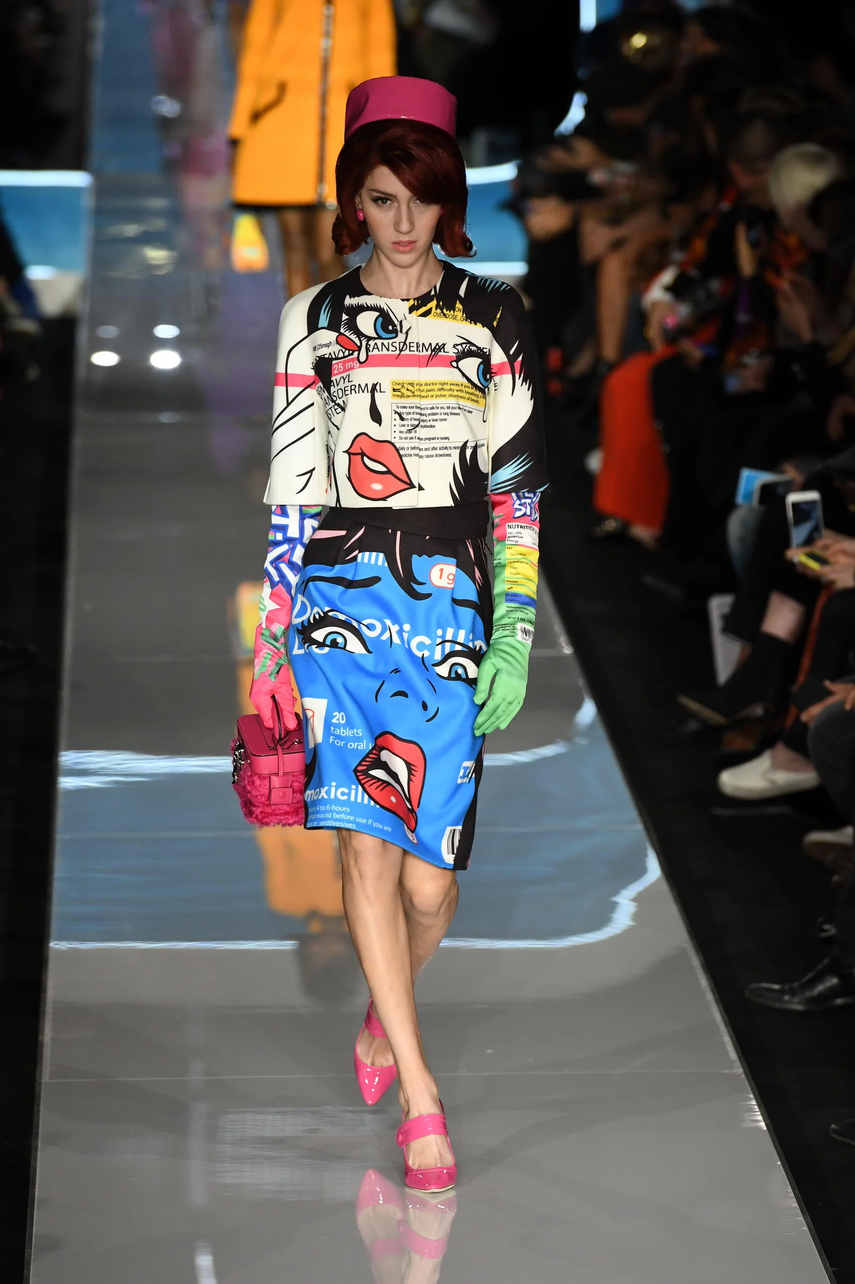  Moschino Ready to Wear Fall/winter 2018-2019 