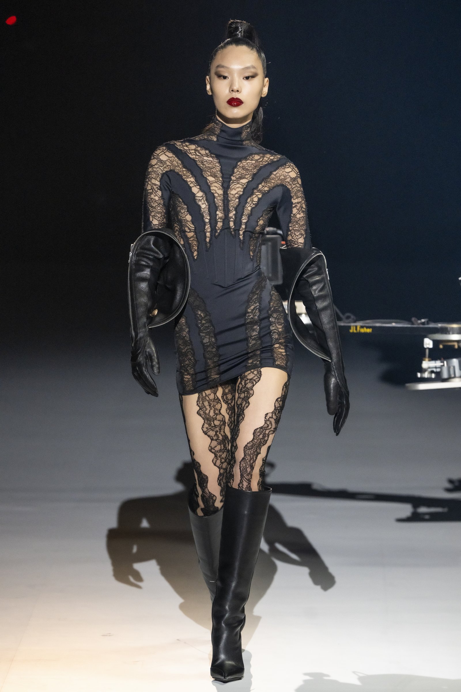 Mugler_05.jpg