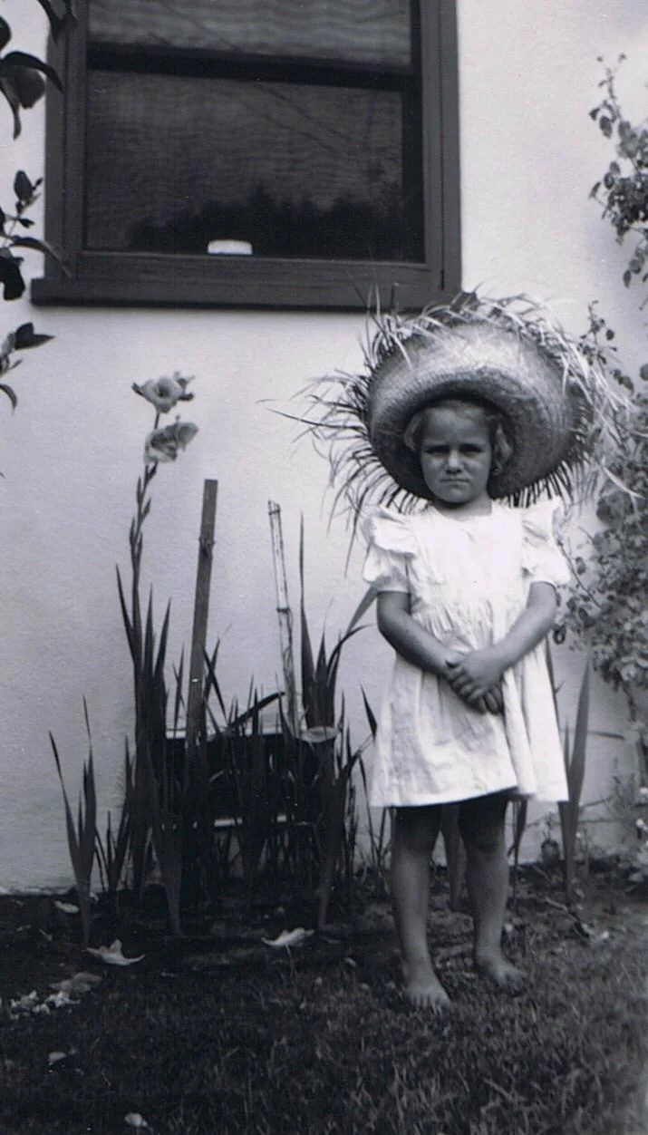 gladiolus portrait.jpg