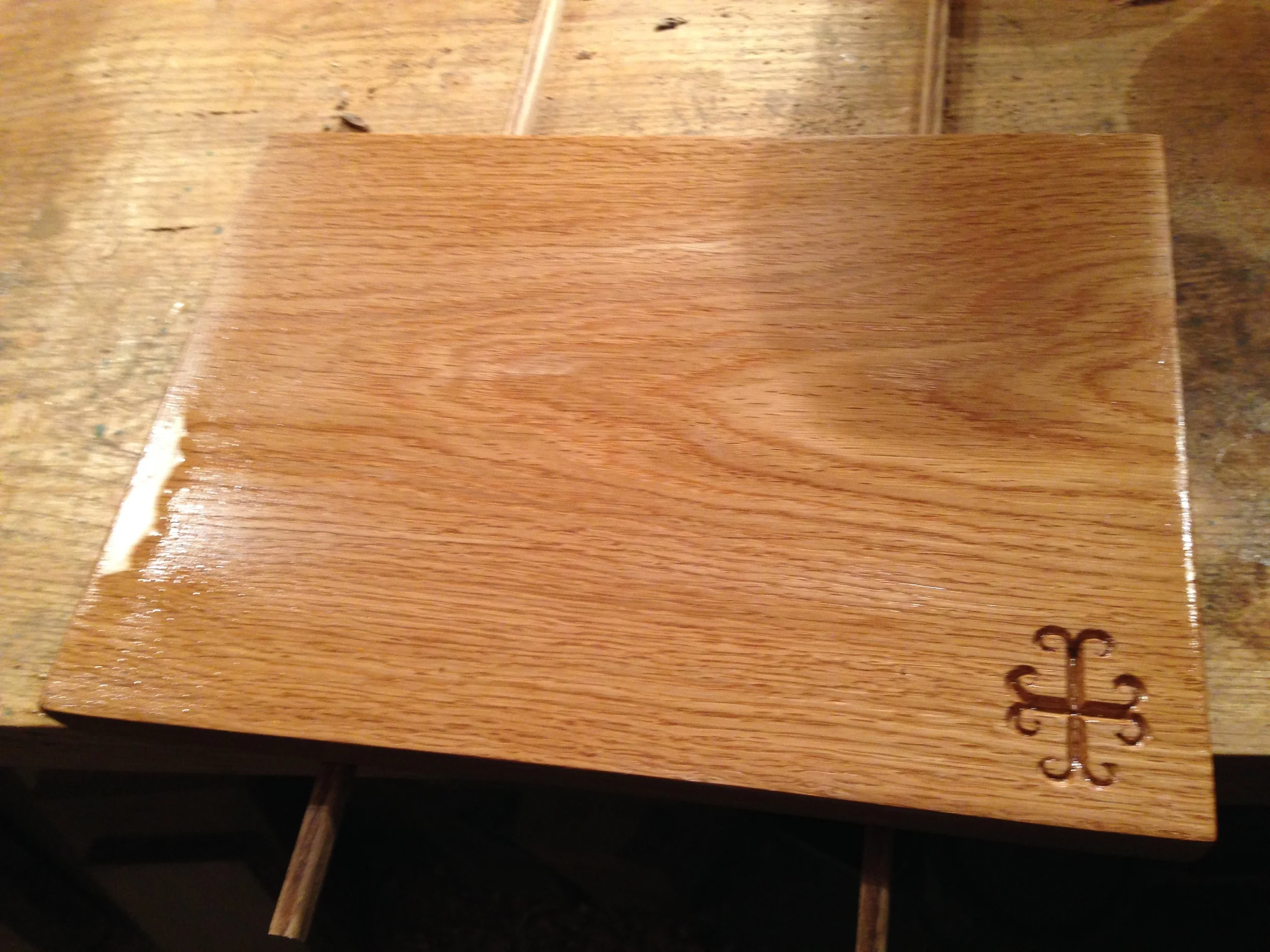 Personalised Chopping board in oak from £30