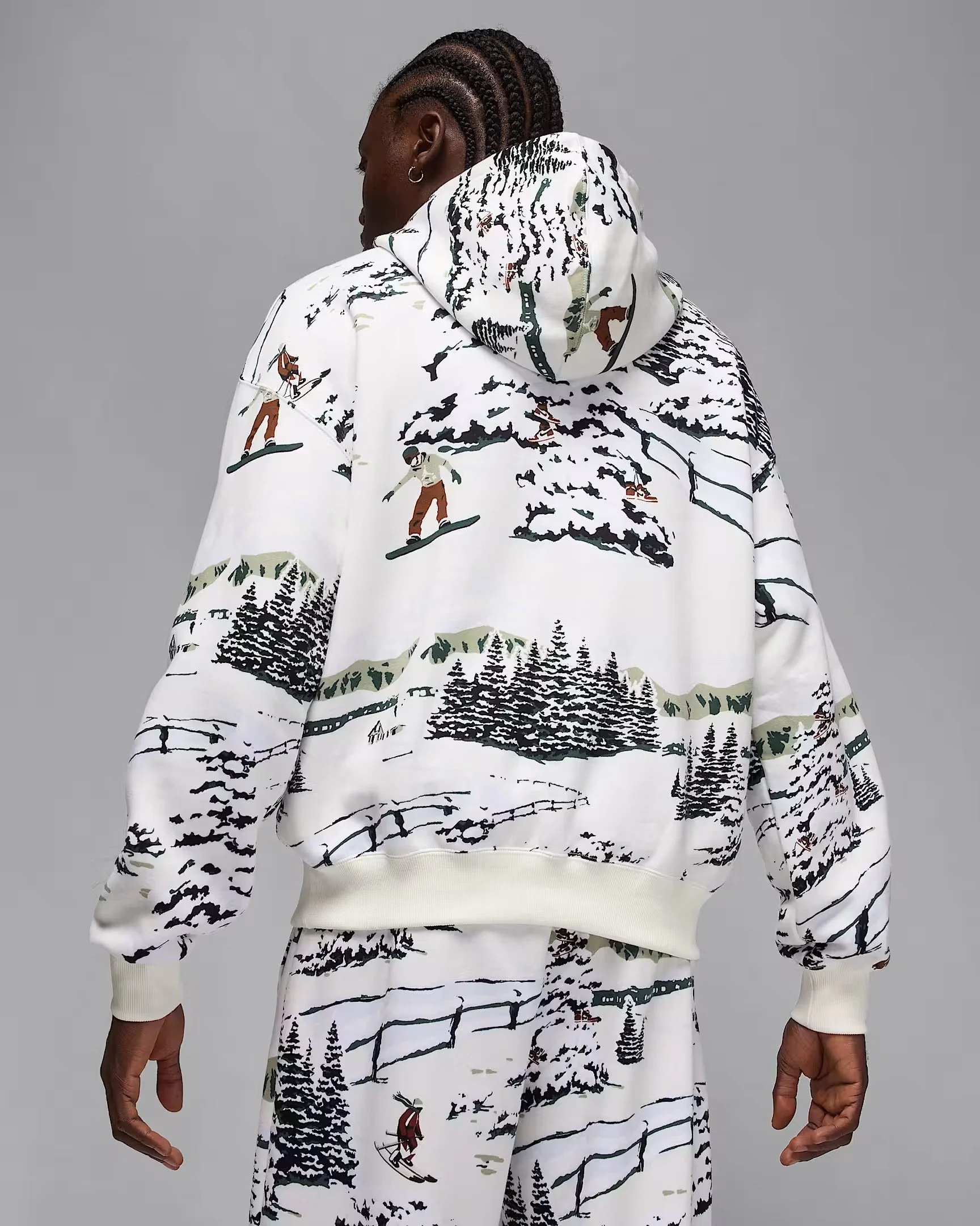 M+J+BRK+HLDY+PO+HD+AOP (1).jpeg