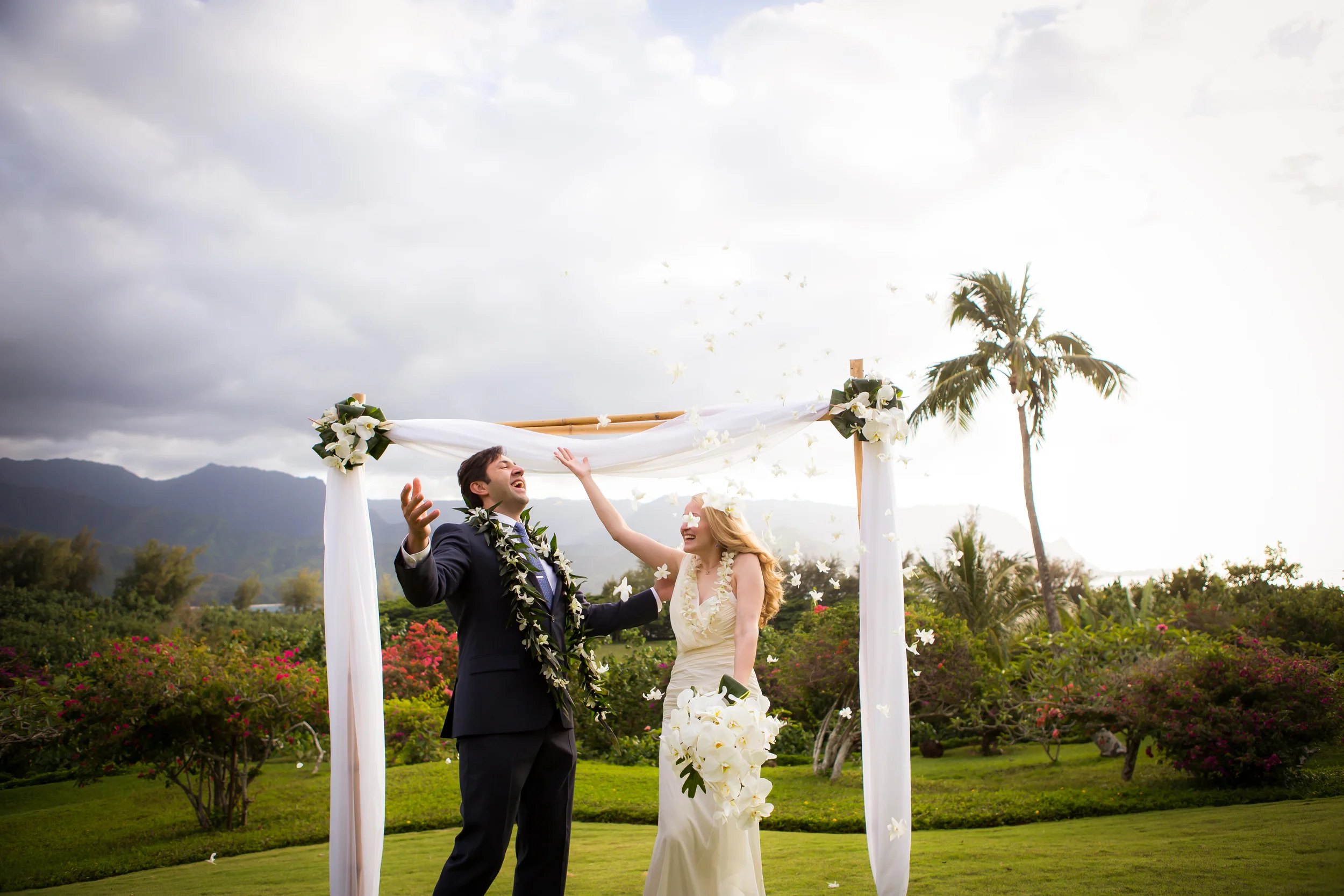 Kauai_Wedding_Hawaii_wedding-24.jpg