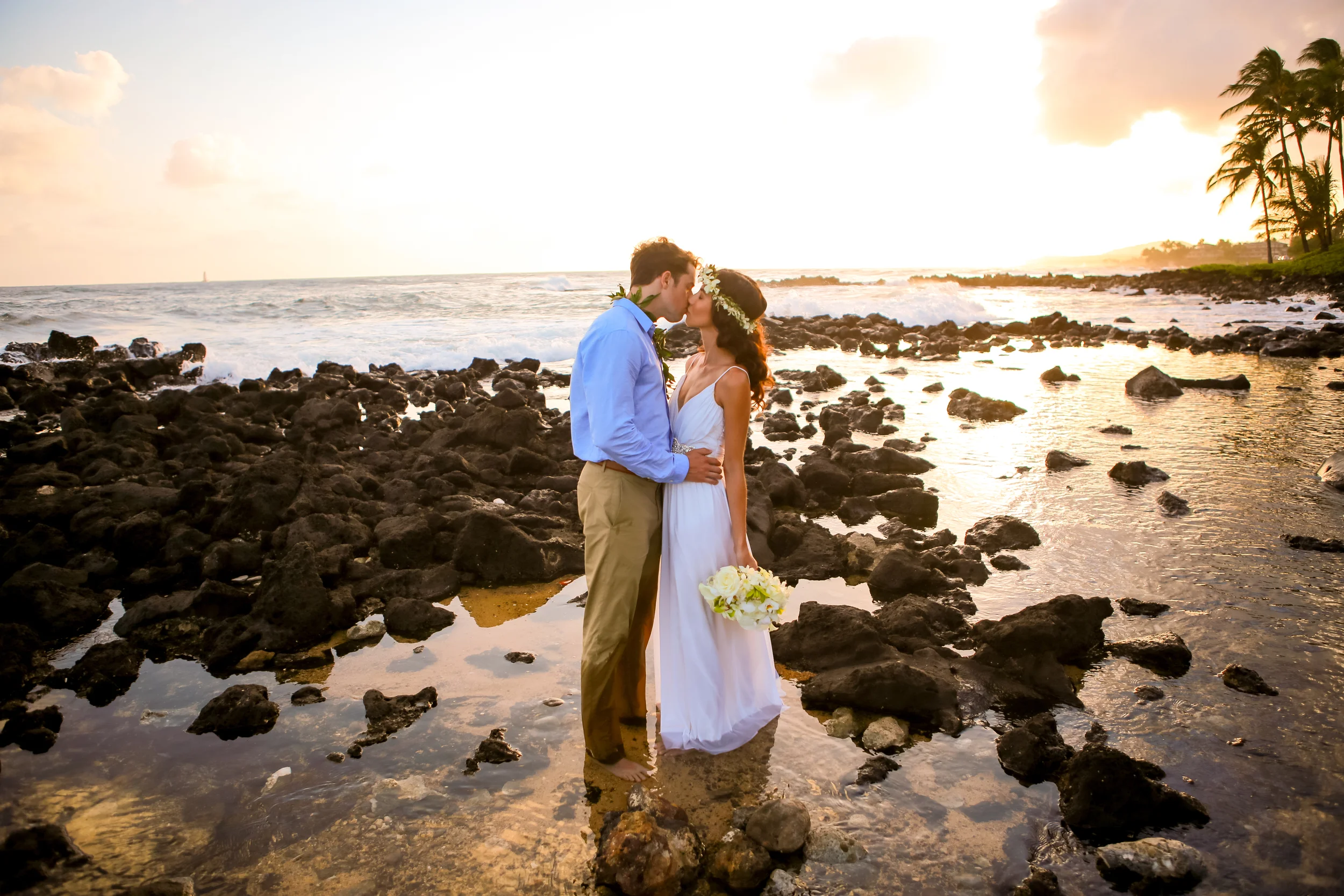 Mauka or Makai? || Tips on Choosing Your Hawaii Destination Wedding Location