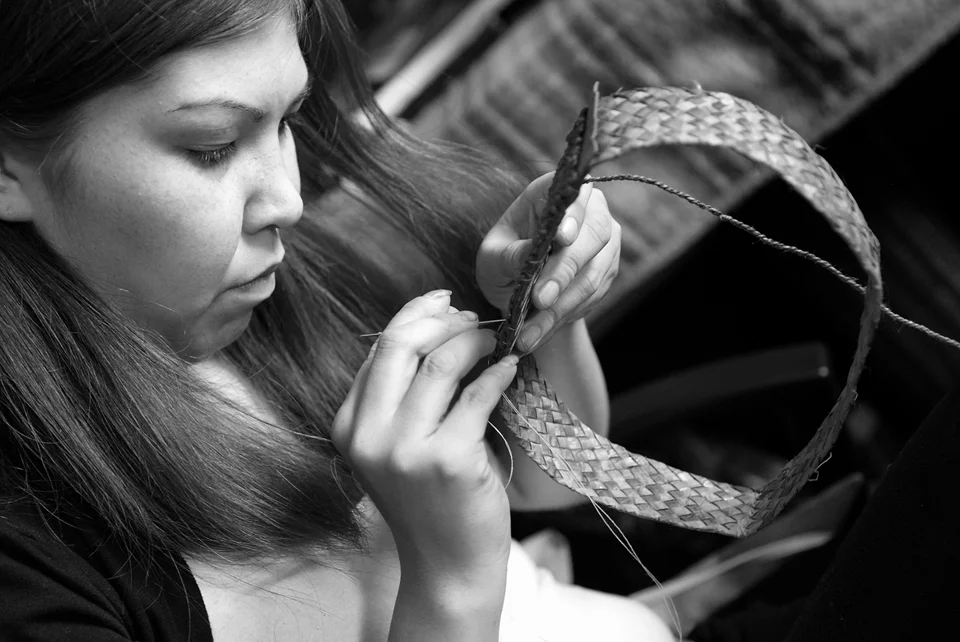 09L-14263B&W.jpg