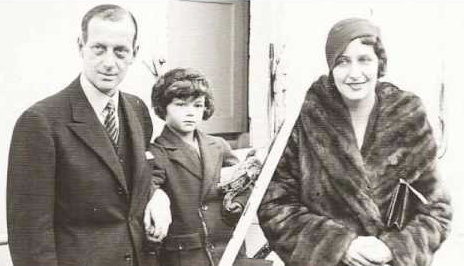 Grand Duke Dmitri with his son, HSH Prince Paul Romanovsky-Ilyinsky, and his wife, Princess Anna Romanovsky-Ilyinsky (née Audrey Emery)