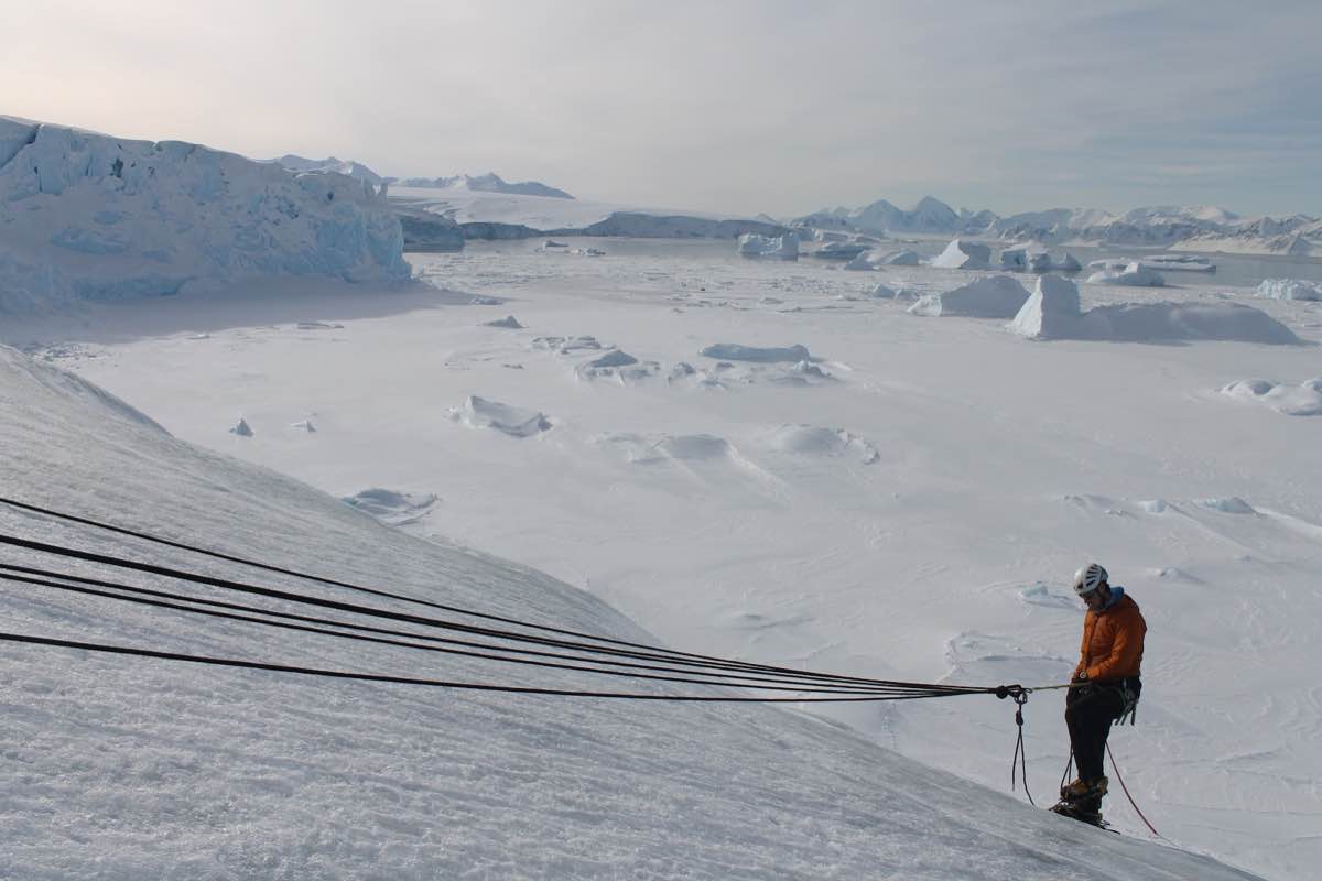 Abseil Antarctica.jpg