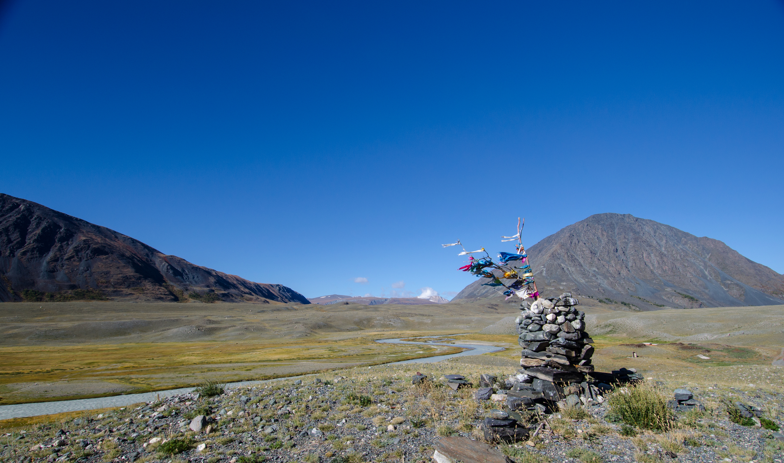 Prayer flags on the drive to the Tavn Bogd