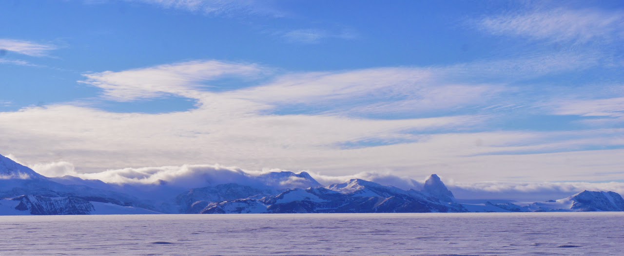 Cloud rolling off the Polar Plateau