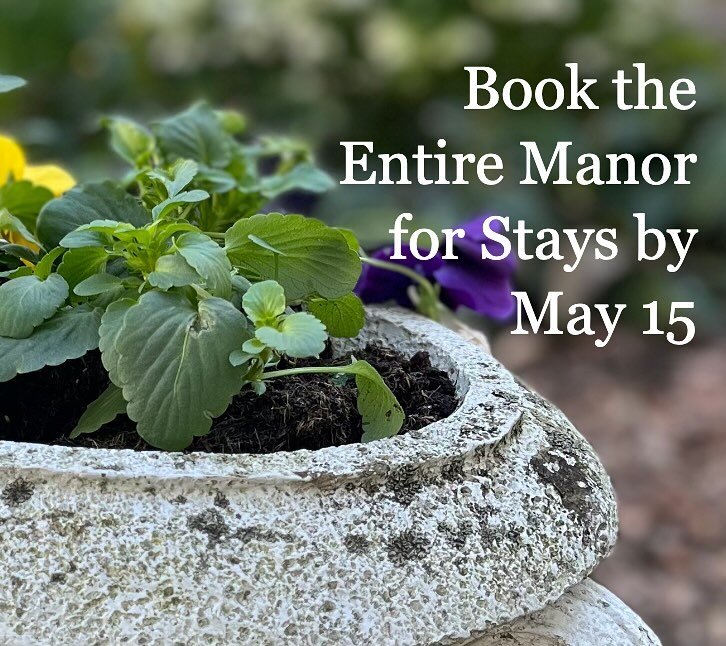 Make your reservation either directly with us or with Airbnb for stays until May 15. https://bit.ly/manor-booking 

@airbnb
#orchardhousegranville 
#folk 
#lickingcounty
#pansy 
#spring
#estate
#manor
#ohioexplored