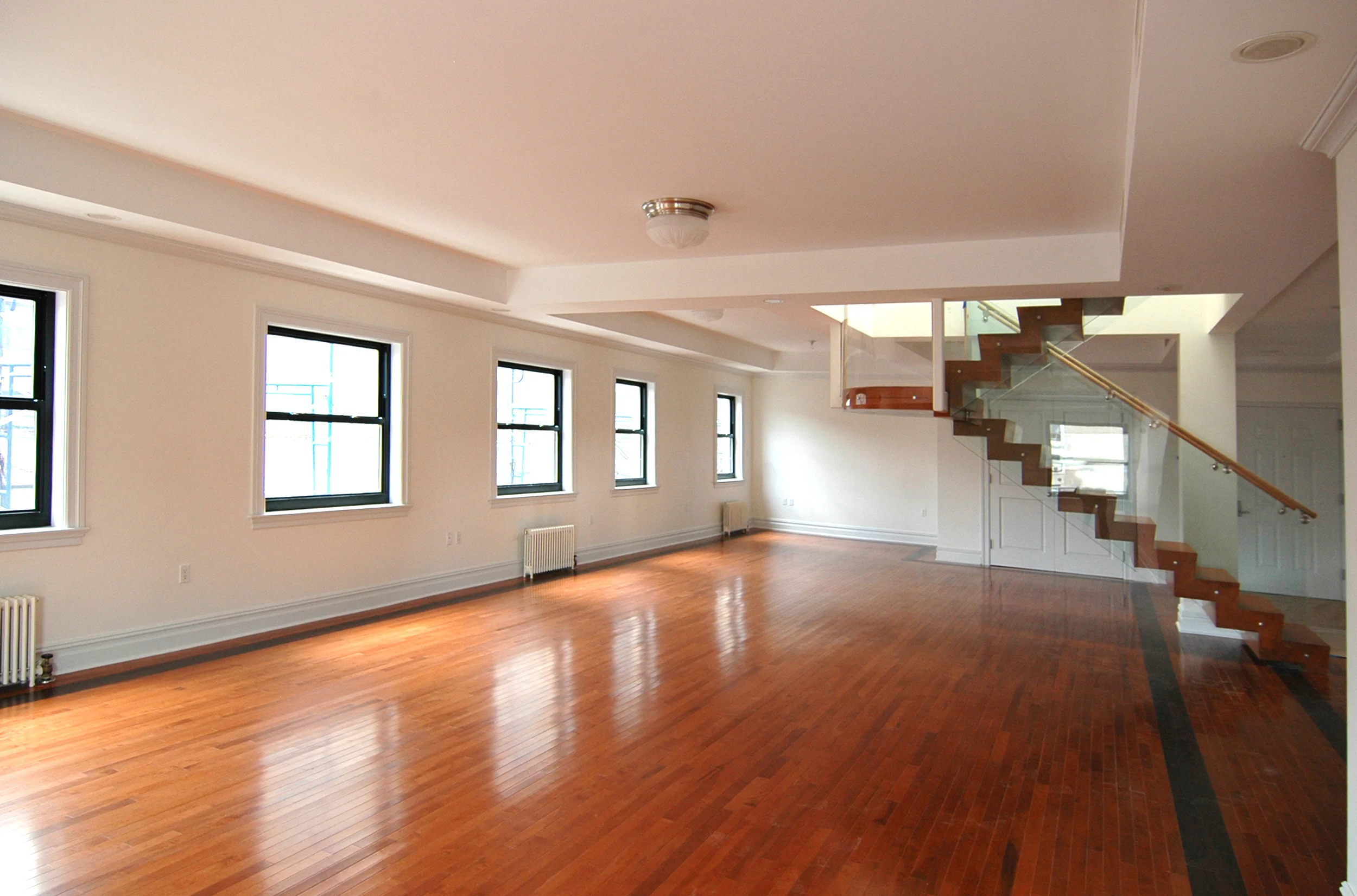 Interior_4030.jpg