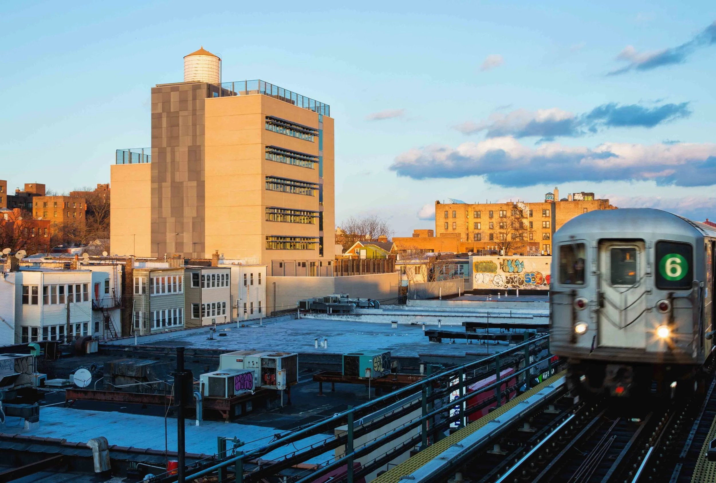 bronxcharterfinalexterior-train2_o.jpg