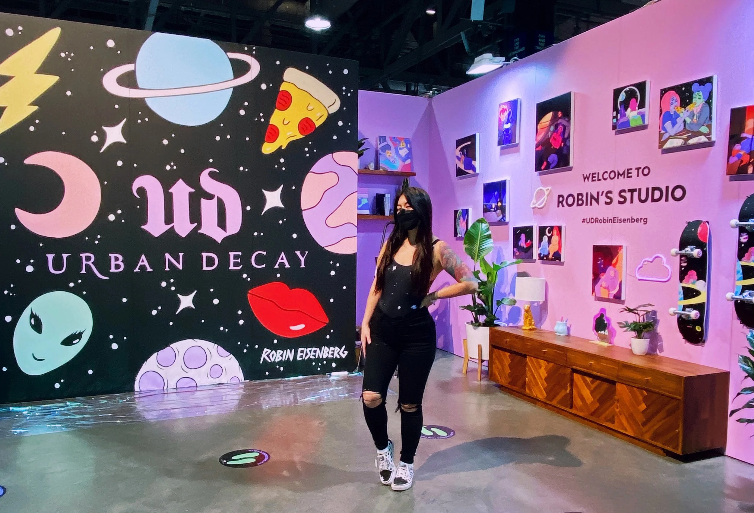  Finished mural for Urban Decay’s Complex Con space celebrating the launch of our palette collab!  