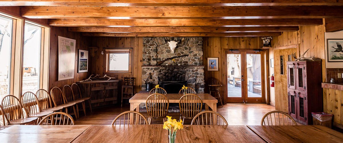 zapata ranch dining2.jpg