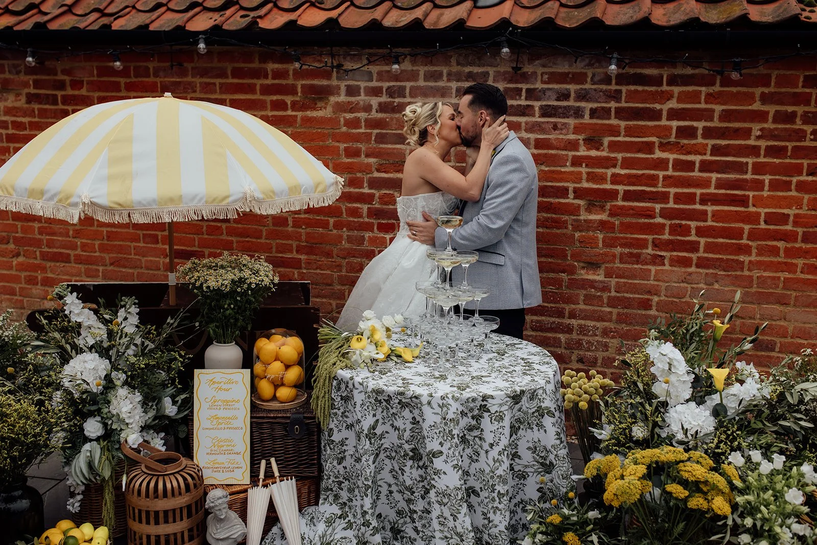 Amalfi coast wedding.jpg