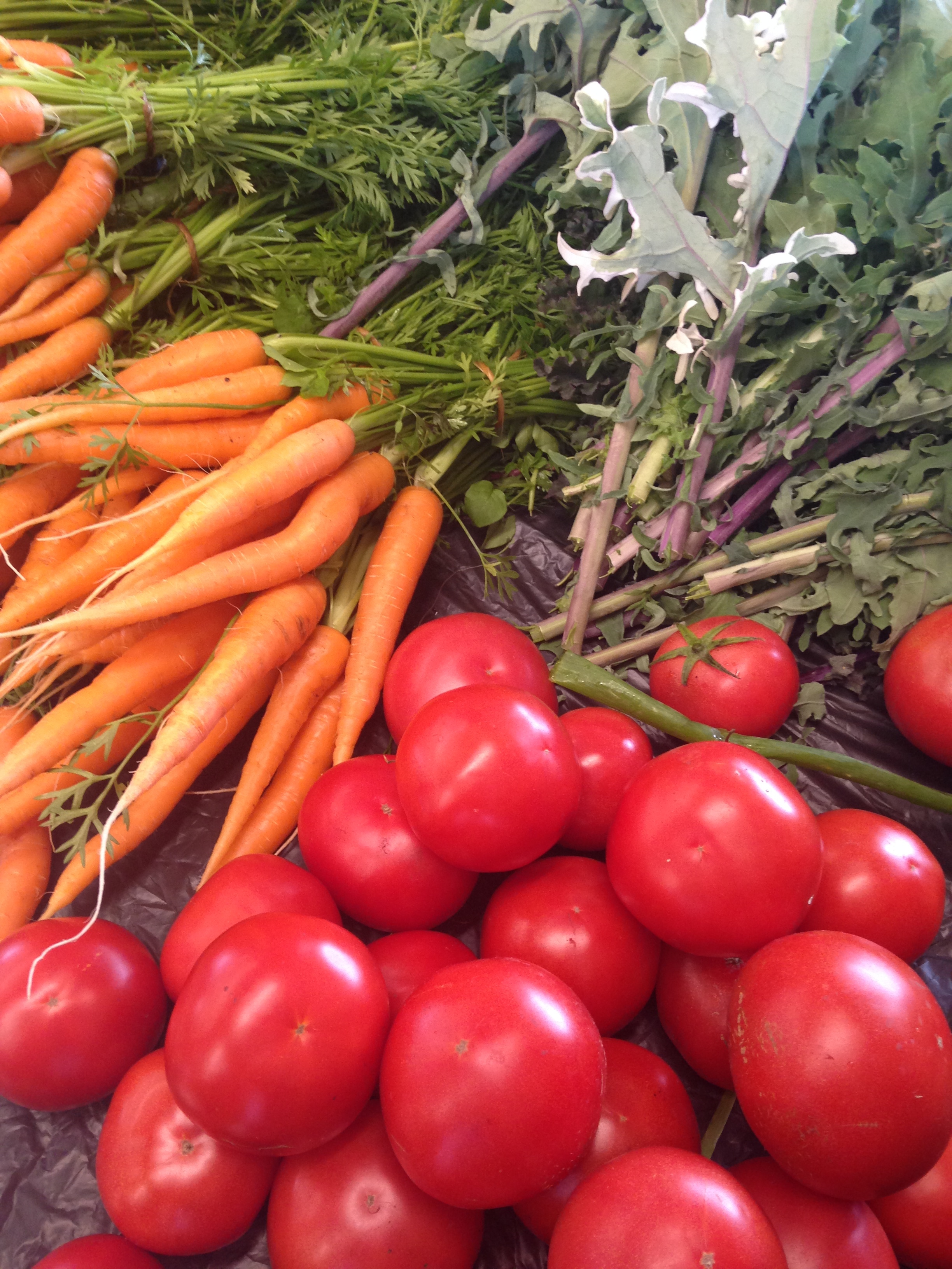 COMMUNITY - Monday Market Has Valley Veggies  4.JPG