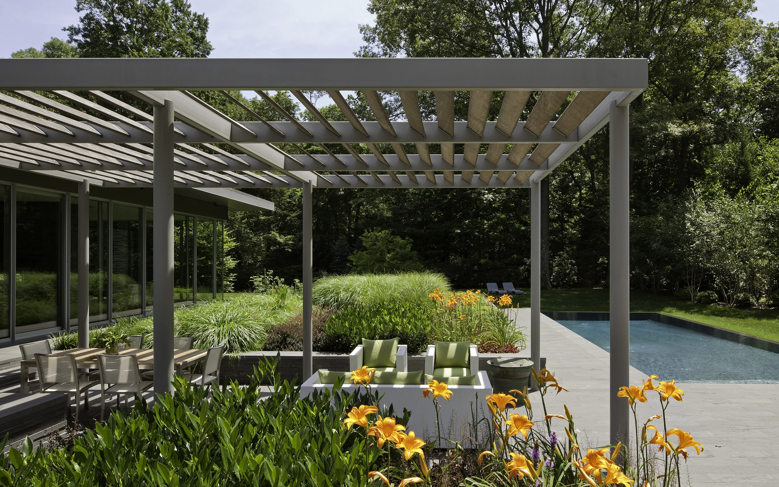 DuBois Sands Point Glasshouse Pergola.jpg