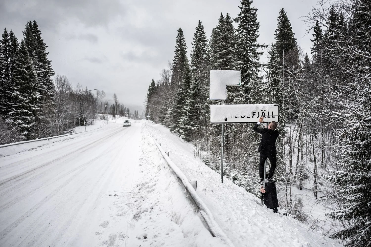 Soft-Spoken # 1
DEADLINE ART COLLECTIVE
150 x 100 cm. Edition of 19 / 1.800 €