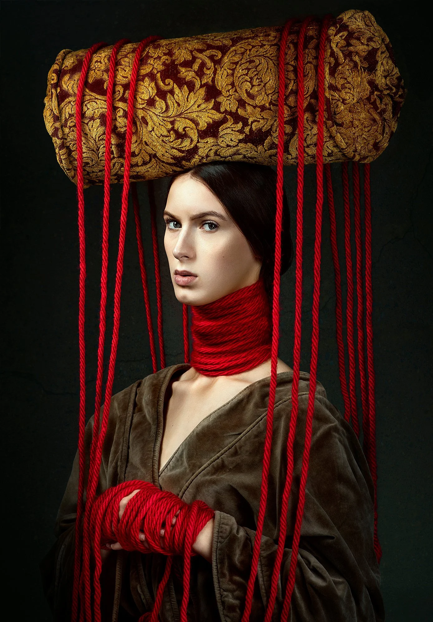 The Seamstress # 1
Elena Paraskeva
75 x 104 cm. Edition of 20 / 2400 €