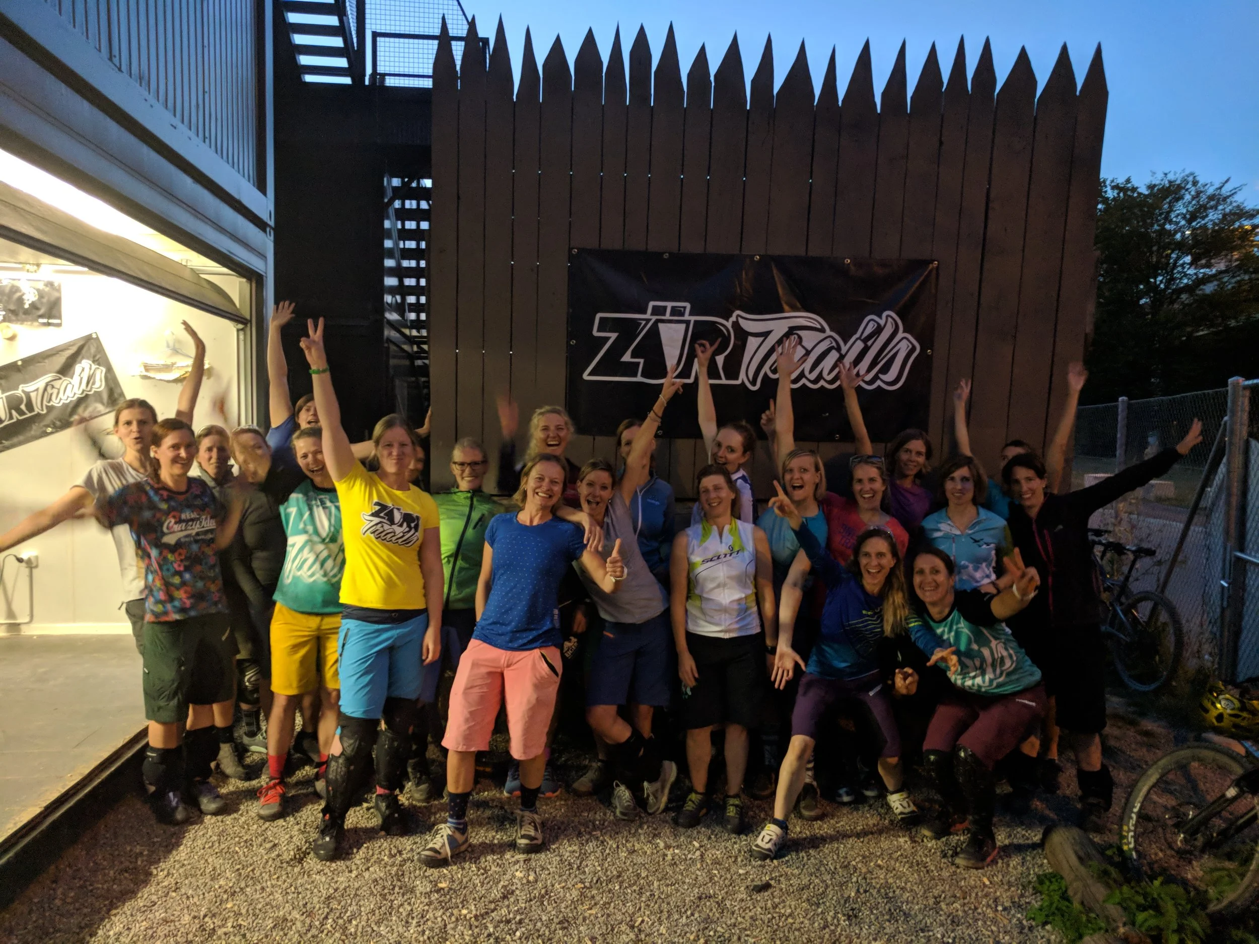 frauen_mtb_zuritrails.jpg
