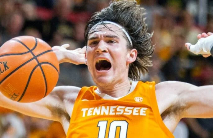 #13 Tennessee 2021-22 Preview
