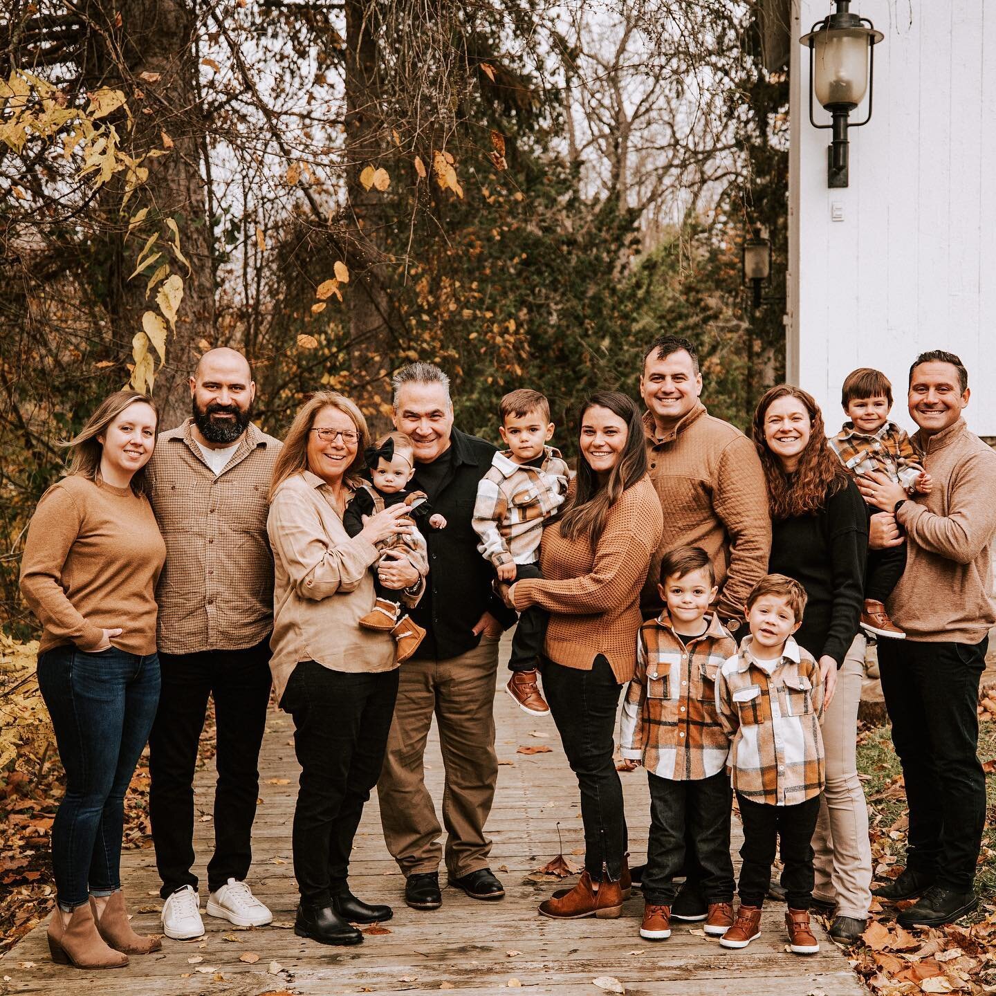 Extended family photo sessions truly have my heart. It reminds me I&rsquo;m capturing people&rsquo;s story - their lives. It&rsquo;s rare getting the entire family together, especially for pictures. But these are important moments to capture. It&rsqu
