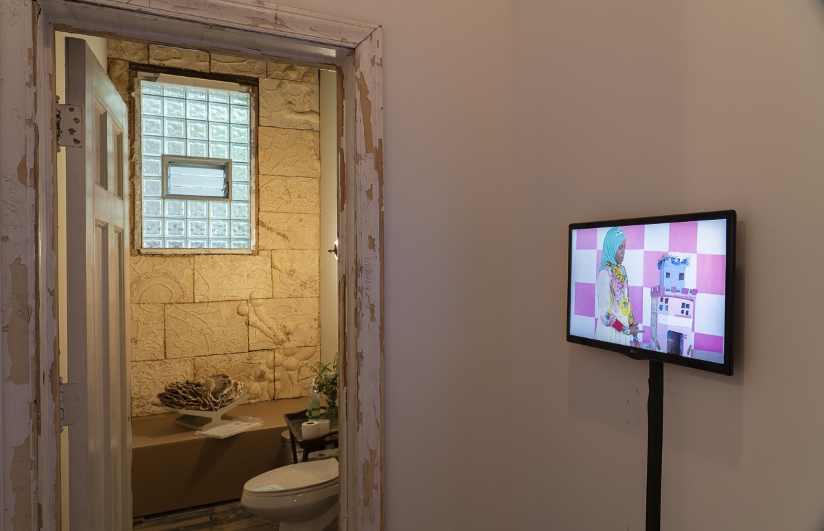 Left: Mycelium Running by Junxi Lu; Right: New and Definitively Improved by Kirsten Leenaars