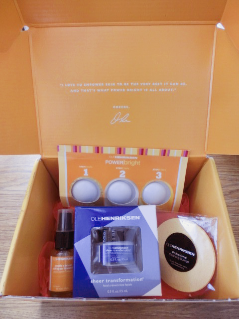 Ole Henriksen VoxBox from Influenster products: (clockwise from the top) Ole Henriksen POWER Bright , Ole Henriksen Complexion Sponge , Ole Henriksen Sheer Transformation and Ole Henriksen Truth Serum Vitamin C Collagen Booster . I received these products complimentary for review.