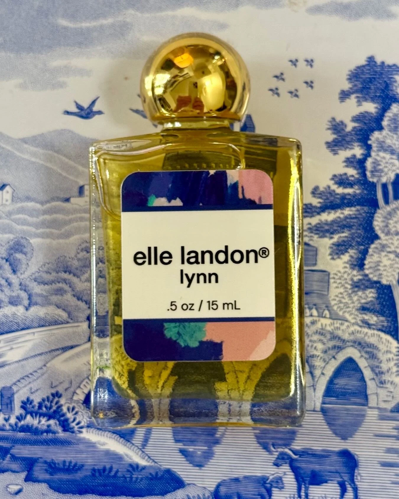 Sometimes life is hard and relationships end, but this scent is something you can count on and remind you how beautiful life can be. Lynn Perfume is there when you need it.