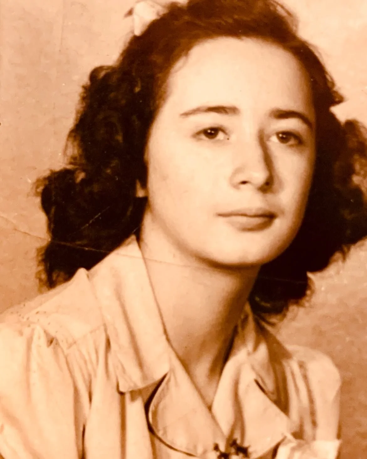 This pretty lady is my mother and the namesake for Sleepy Jean! I&rsquo;ve always loved this photo of my mom from high school. I&rsquo;m so grateful that she taught me to take care of my skin from an early age, and I&rsquo;m still so fortunate to hav