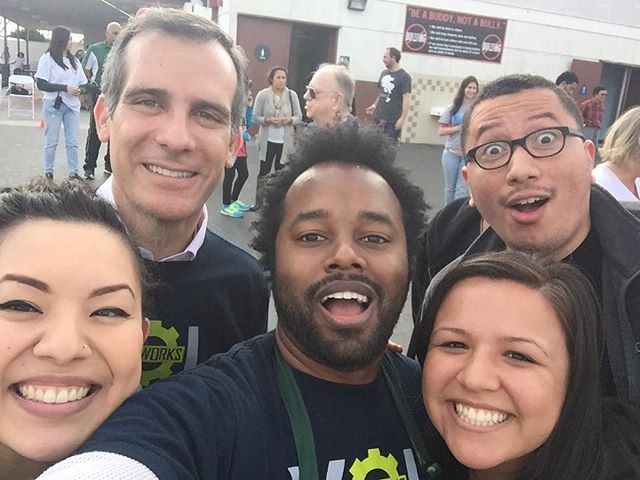 Just taking a picture with some new and old friends @ericgarcetti @heysia @tabeebjuha #laworks #mayor #losangeles #ericgarcetti #mlkday #mlk #volunteering