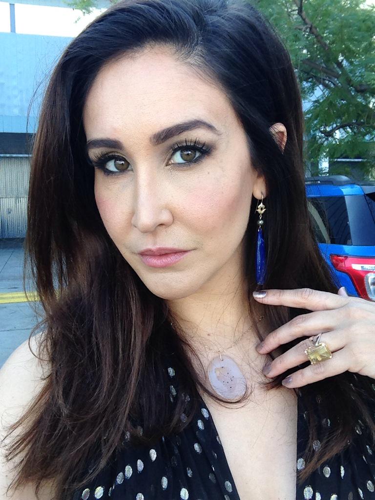Suzanne Marques rocks a bounty of Shamila ~ Fine Jewelry at the 57th Annual Grammy Awards