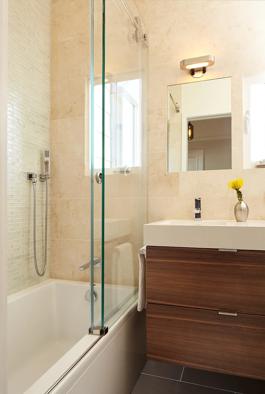 Bathroom remodeled by Hive Builds general contractor San Francisco
