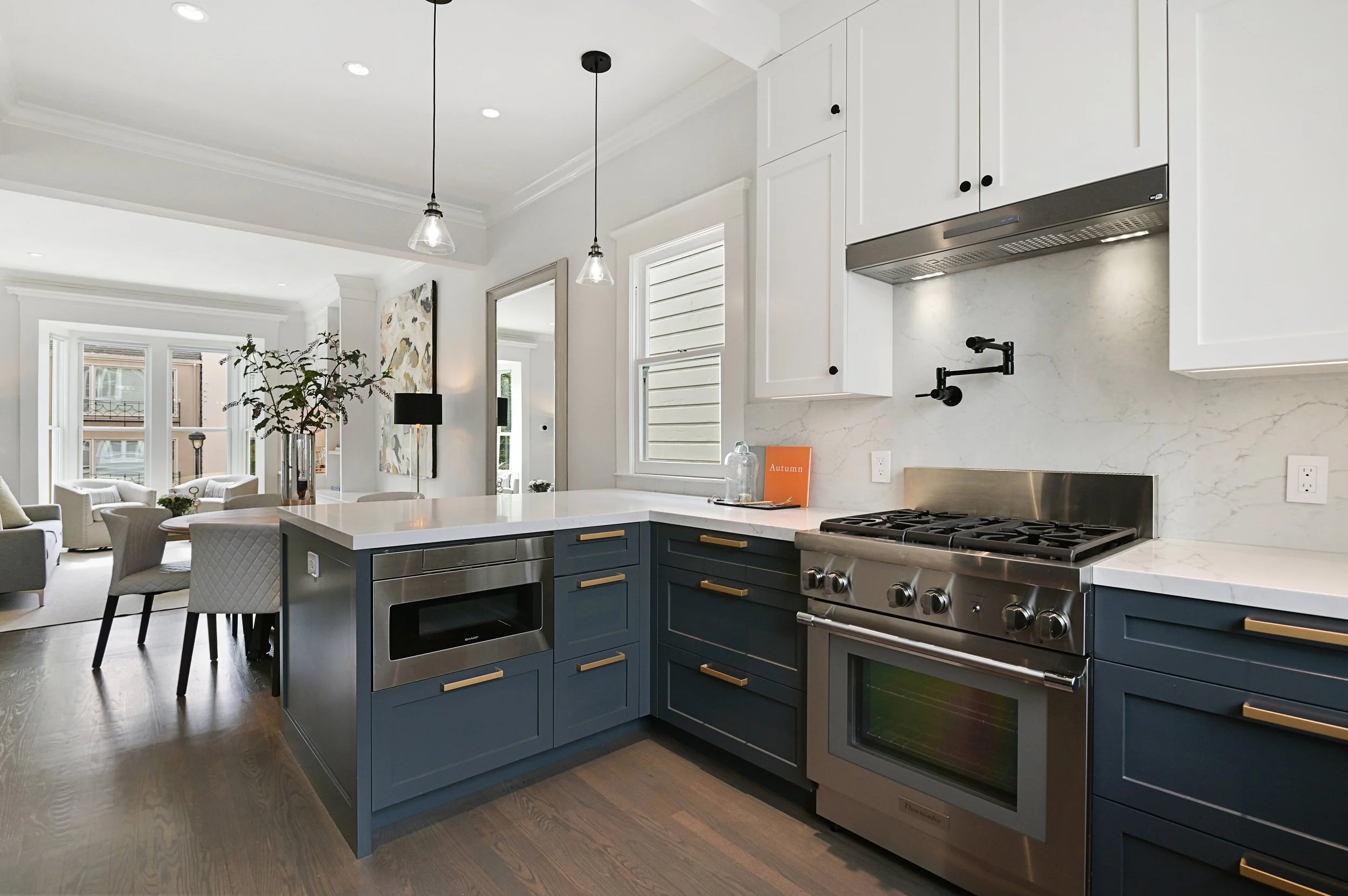kitchen in San Francisco built by Hive Builds building contractor