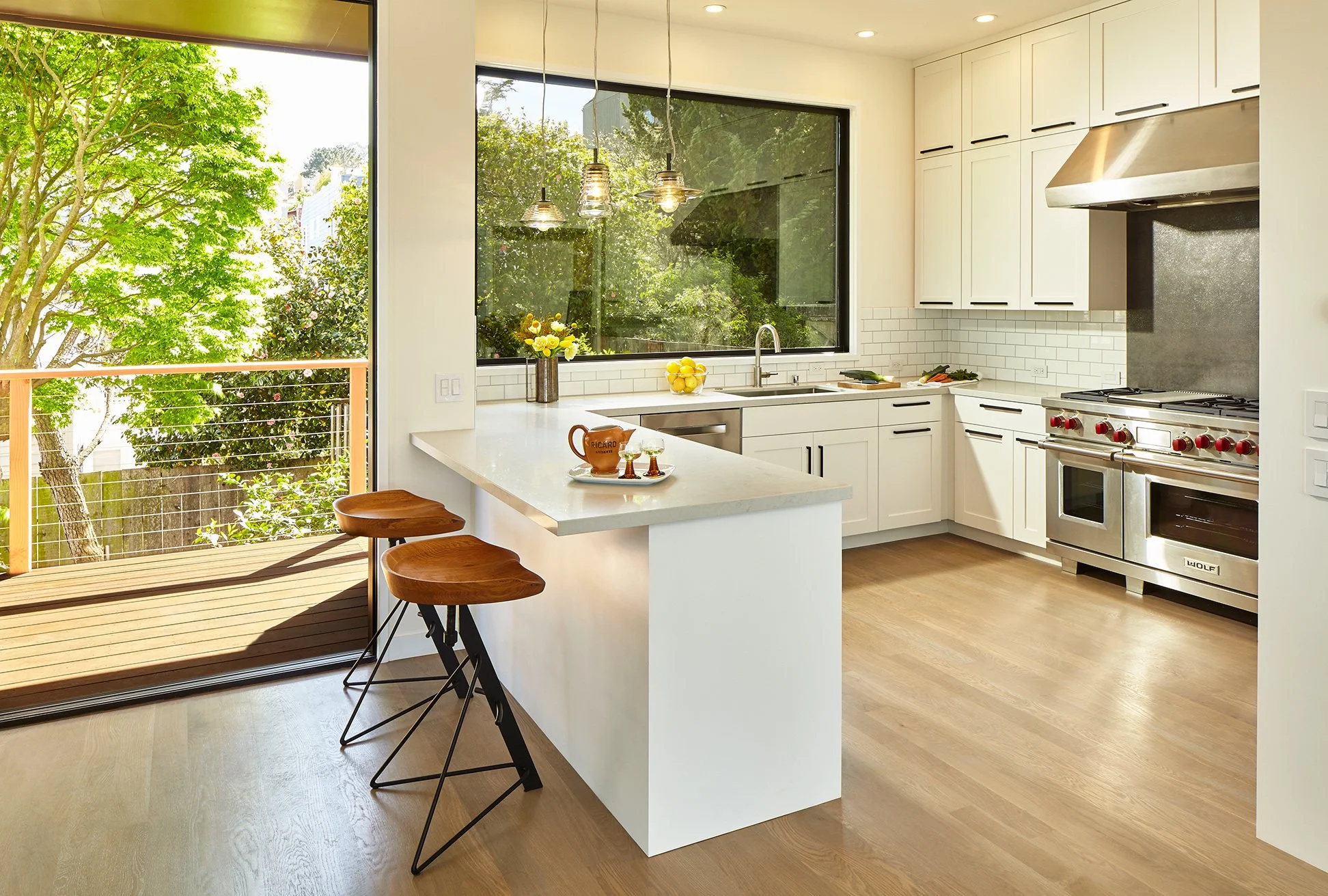 Kitchen remodeled by Hive Builds general contractor San Francisco