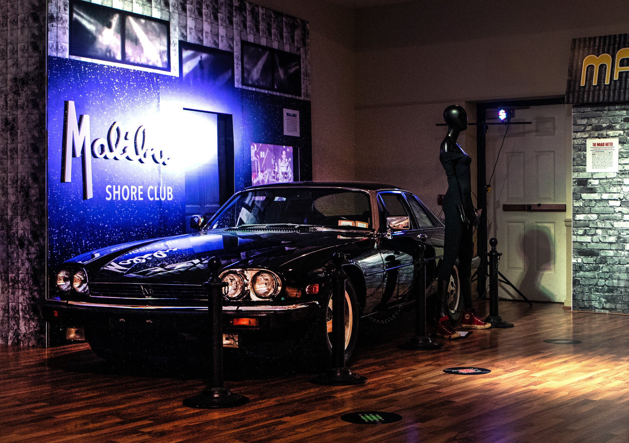 clubscene12.jpg